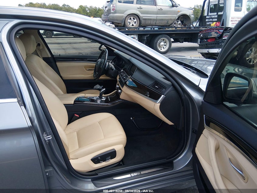 2016 BMW 528I auction photo 5