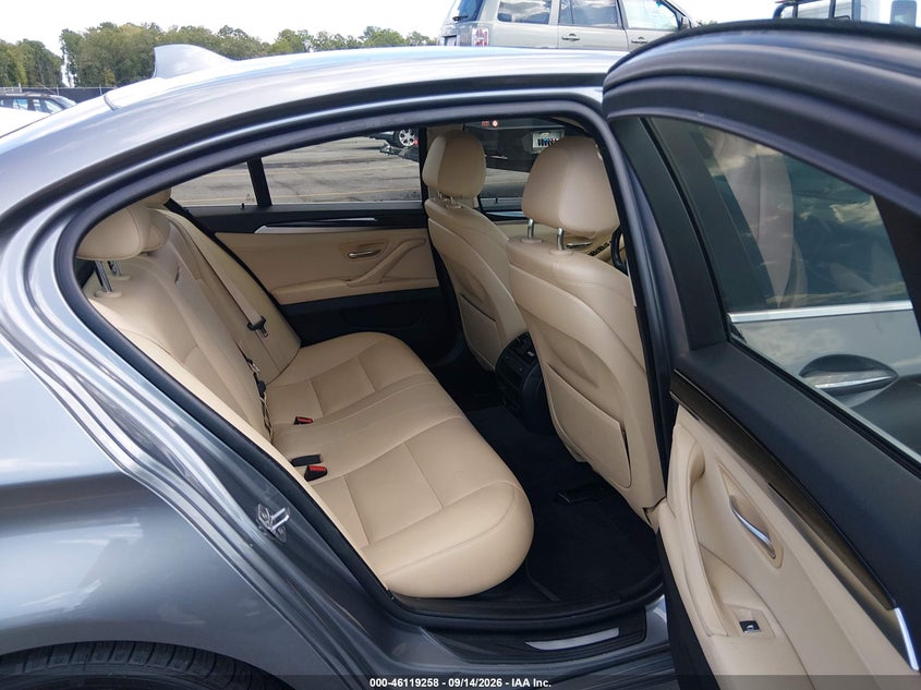 2016 BMW 528I auction photo 8