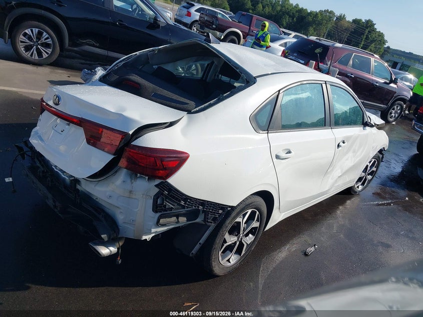 Vin: 3kpf24ad6me352476, lot: 46619023, kia forte lxs 20214