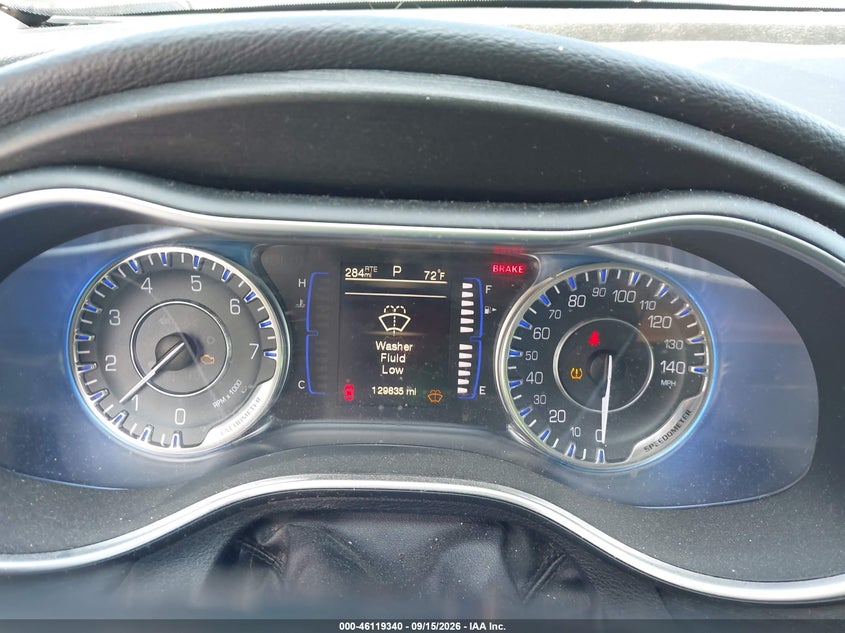 2015 CHRYSLER 200 auction photo 7