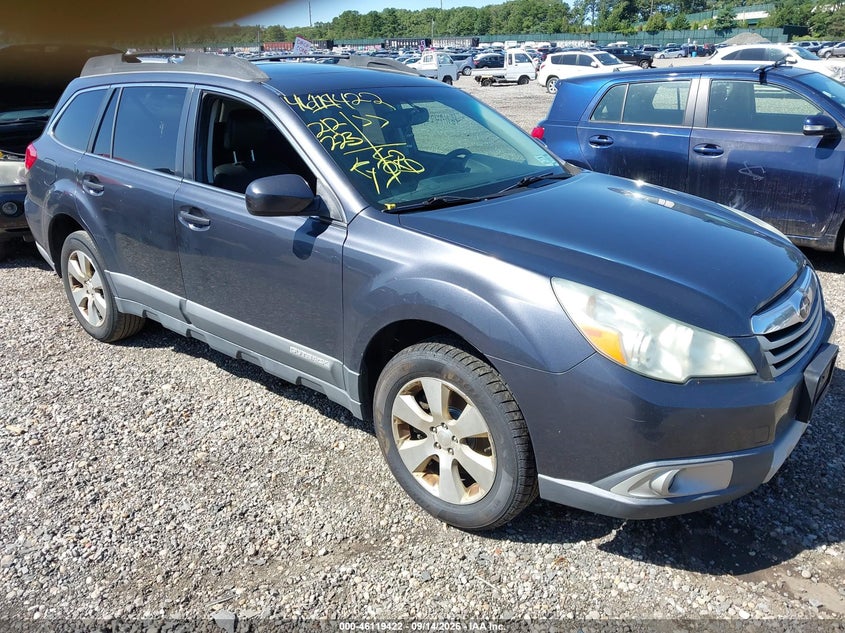 2011 SUBARU OUTBACK auction photo 1