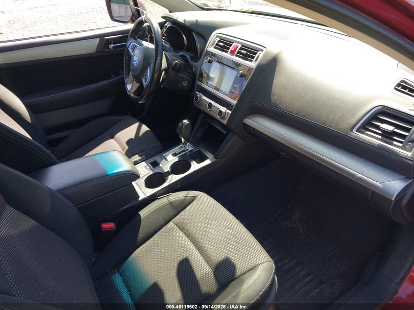 2017 SUBARU OUTBACK auction photo 5