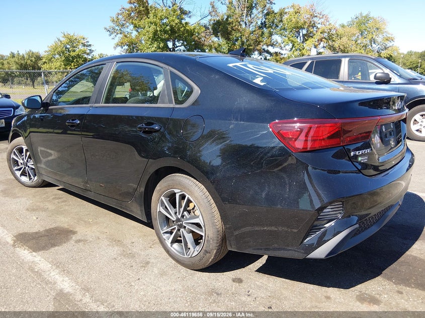 Vin: 3kpf24ad4pe657110, lot: 46619376, kia forte lxs 20233