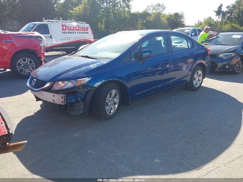 2014 Honda Civic, Front & Rear, IAAI, VIN 2HGFB2F55EH501439 — photo 2