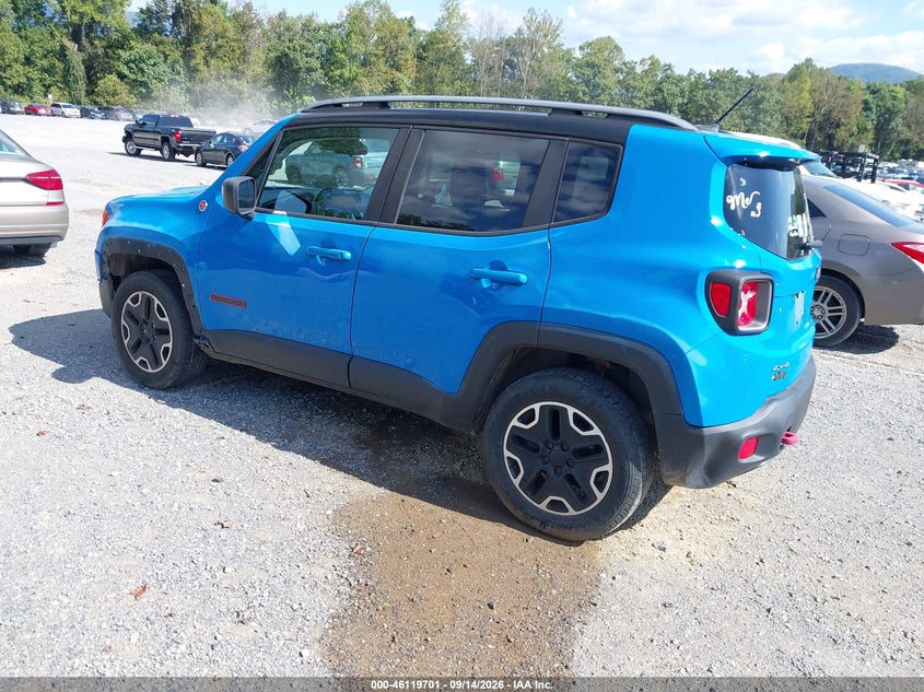 2015 JEEP RENEGADE auction photo 3