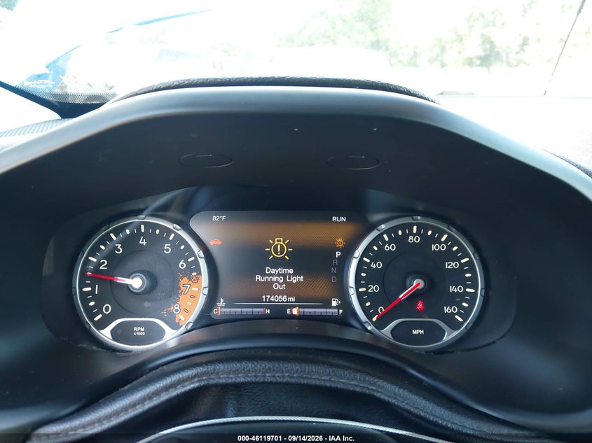 2015 JEEP RENEGADE auction photo 7
