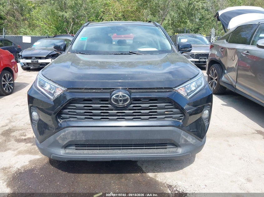 TOYOTA RAV4 - zdjęcie 12