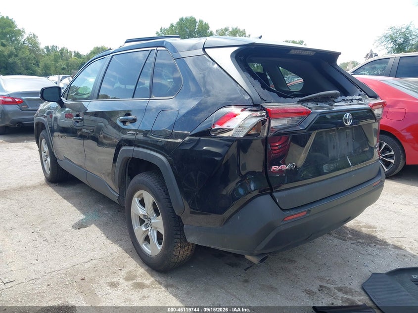 TOYOTA RAV4 - zdjęcie 3