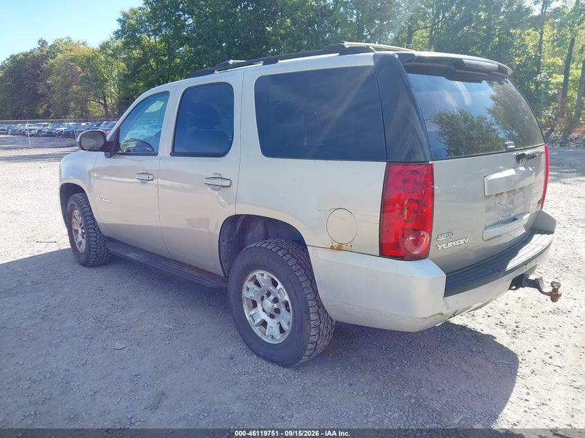 2007 GMC YUKON auction photo 3