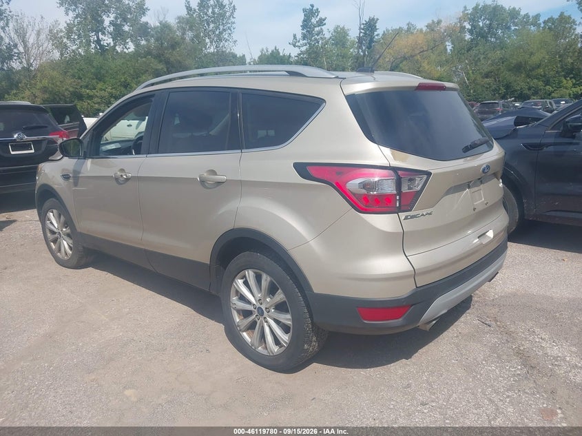 Vin: 1fmcu0jd8hue88391, lot: 46619500, ford escape titanium 20173