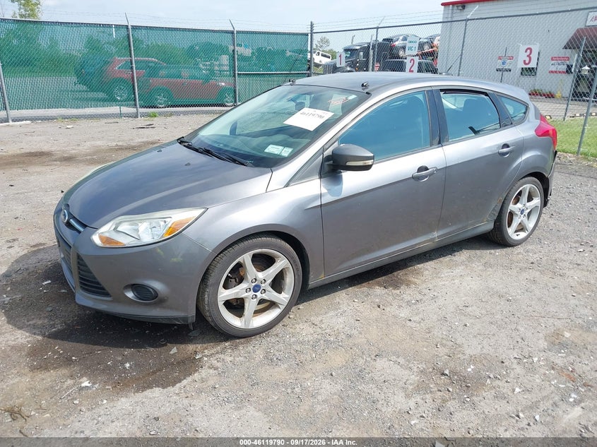 Vin: 1fadp3k21el173891, lot: 46619510, ford focus se 20142