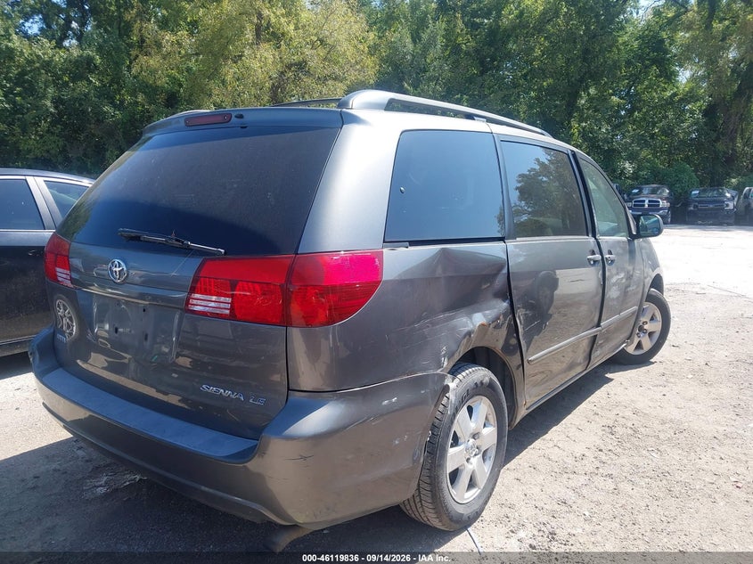2005 TOYOTA SIENNA auction photo 4