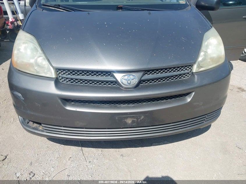 2005 TOYOTA SIENNA auction photo 6