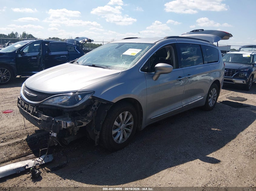 Vin: 2c4rc1bg7hr633904, lot: 46619626, chrysler pacifica touring-l 20172