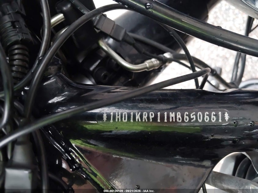 HARLEY-DAVIDSON FLHXS 2021