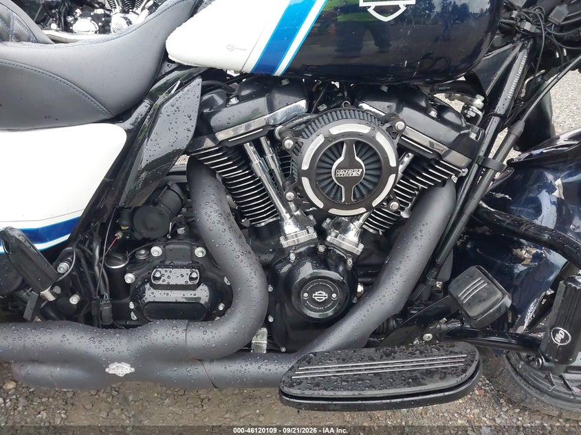 HARLEY-DAVIDSON FLHXS 2021