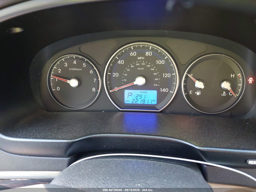 2011 HYUNDAI SANTA FE auction photo 7