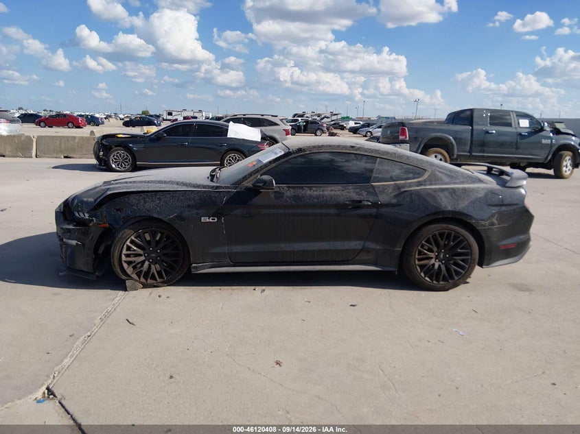 FORD MUSTANG - zdjęcie 15