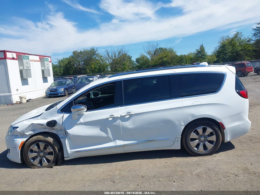 CHRYSLER PACIFICA HYBRID 2019 VIN 2C4RC1N74KR526859