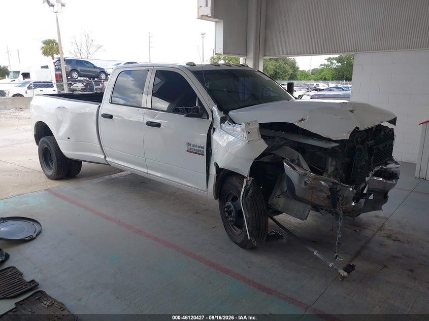 2017 RAM 3500 TRADESMAN  4X4 8' BOX