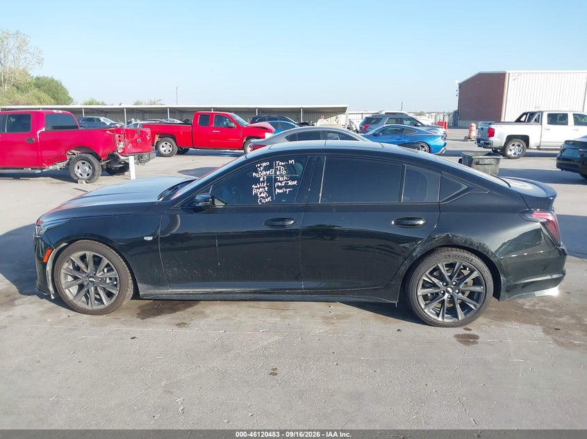 CADILLAC CT5 - zdjęcie 14