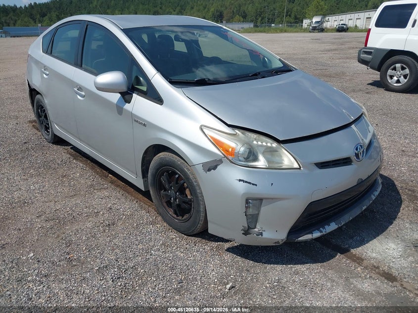 2013 TOYOTA PRIUS auction photo 1