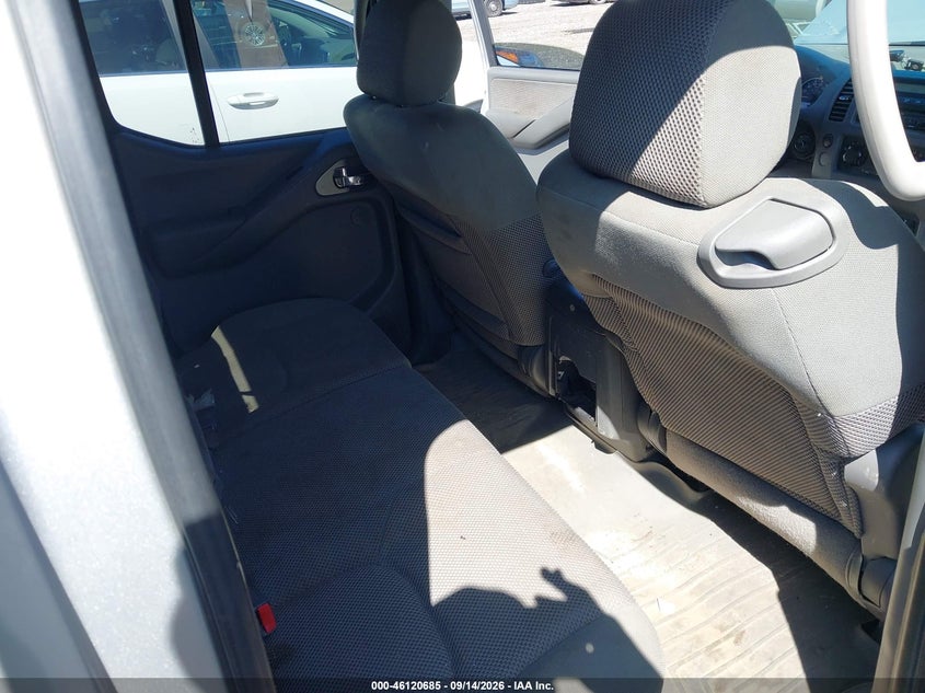 2006 NISSAN FRONTIER auction photo 8