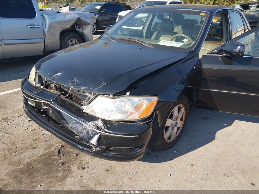 2002 TOYOTA AVALON auction photo 6