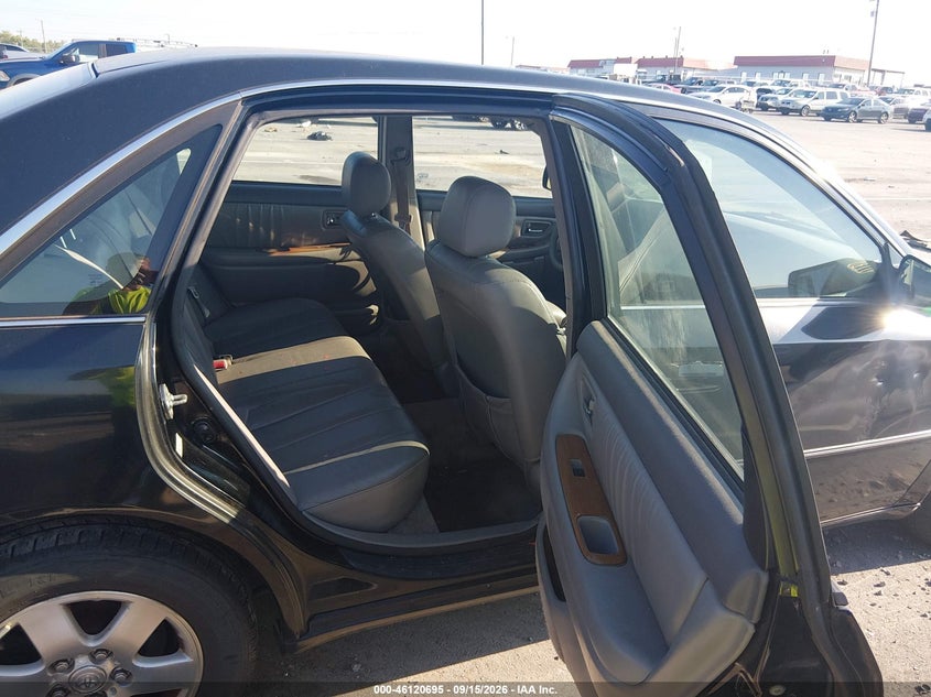 2002 TOYOTA AVALON auction photo 8