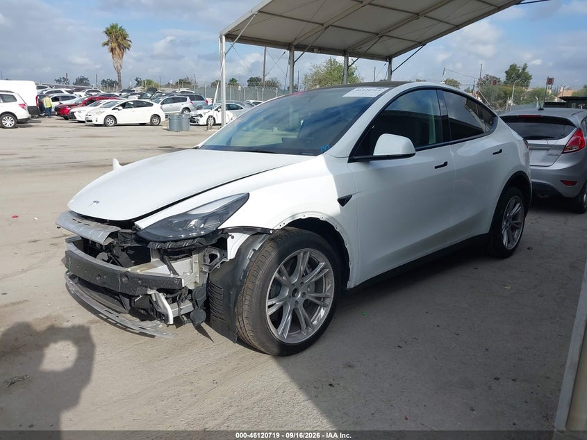 Vin: 7saygaee8rf057489, lot: 46620439, tesla model y long range dual motor all-wheel drive 20242