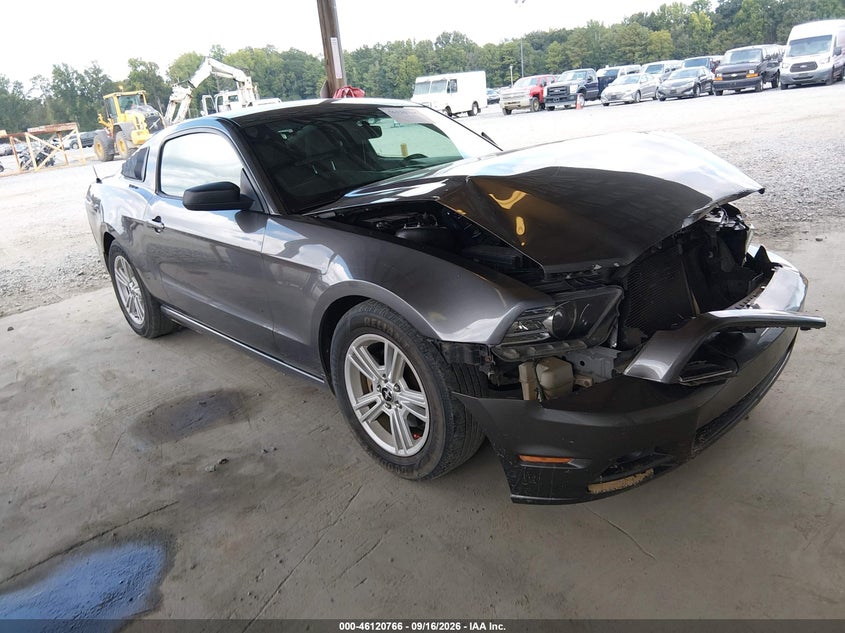 2014 Ford Mustang V6