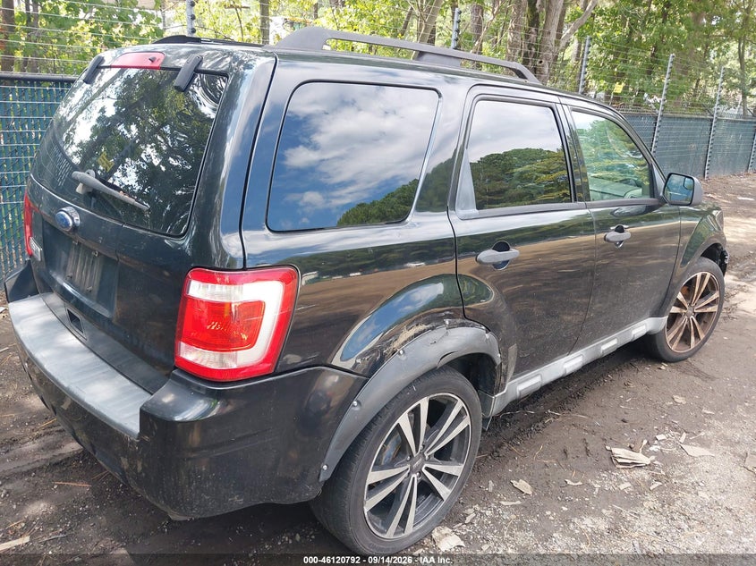 Vin: 1fmcu0d73aka69520, lot: 46620512, ford escape xlt 20104