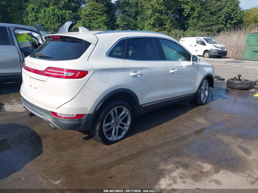 Vin: 5lmtj3dh2hul02186, lot: 46620543, lincoln mkc reserve 20174