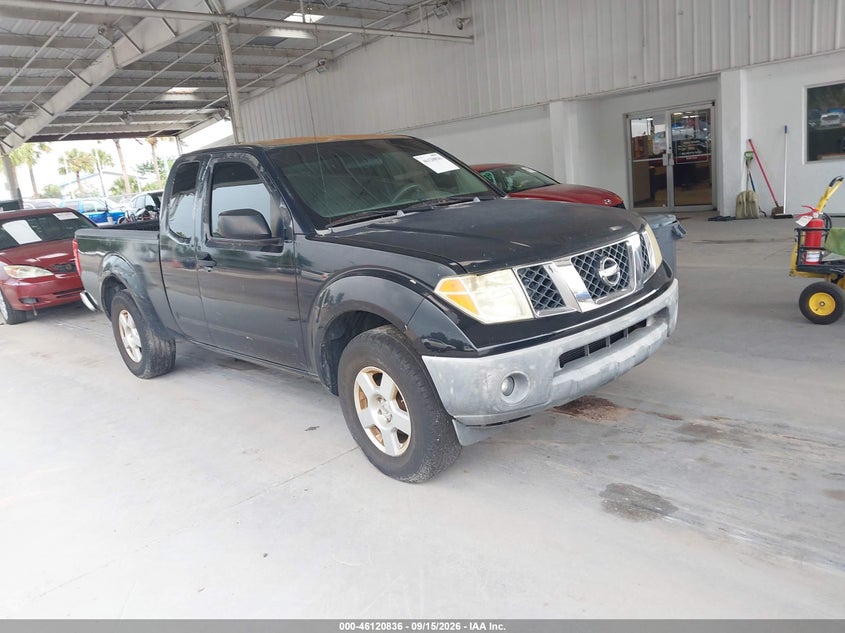 2005 NISSAN FRONTIER XE