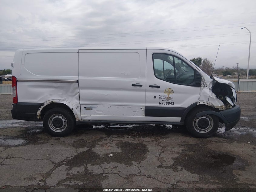 2016 FORD TRANSIT-150 · Фото 13