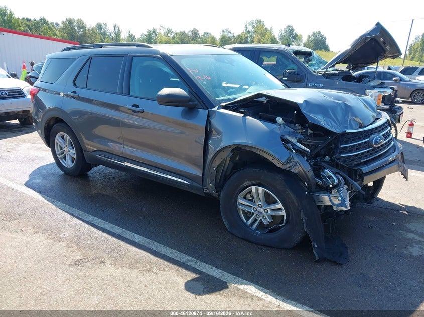 Vin: 1fmsk7dh7ngb22330, lot: 46620694, ford explorer xlt 2022 img_1