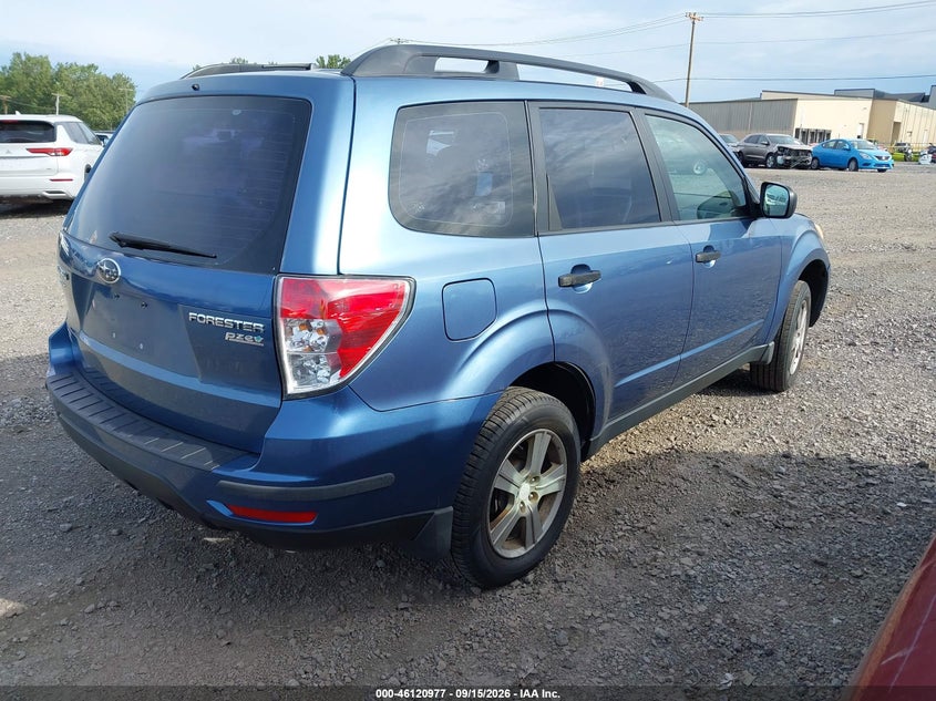 2010 SUBARU FORESTER auction photo 4