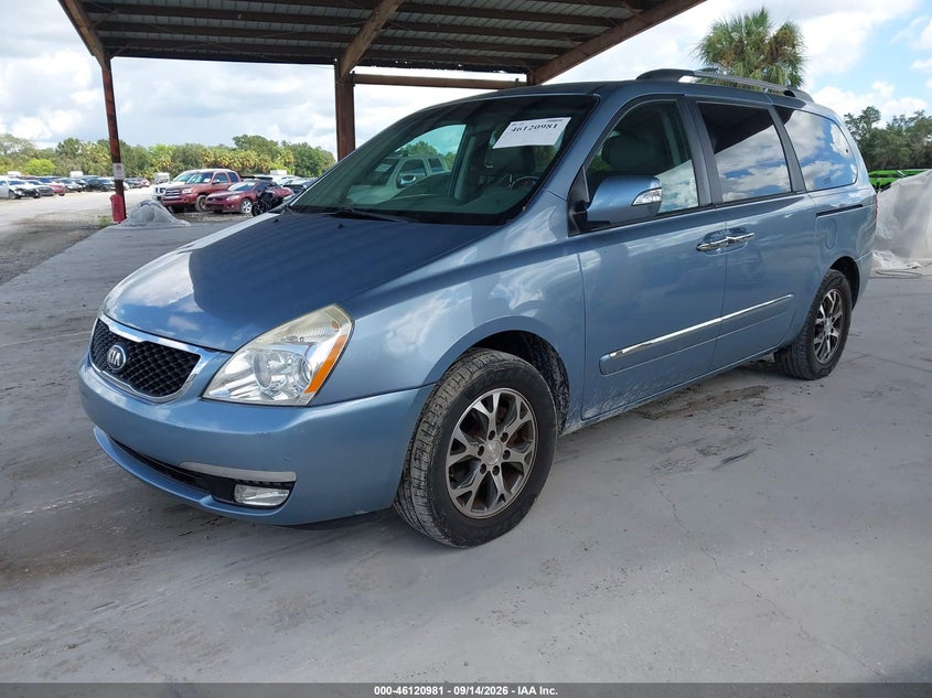 2014 KIA SEDONA auction photo 2