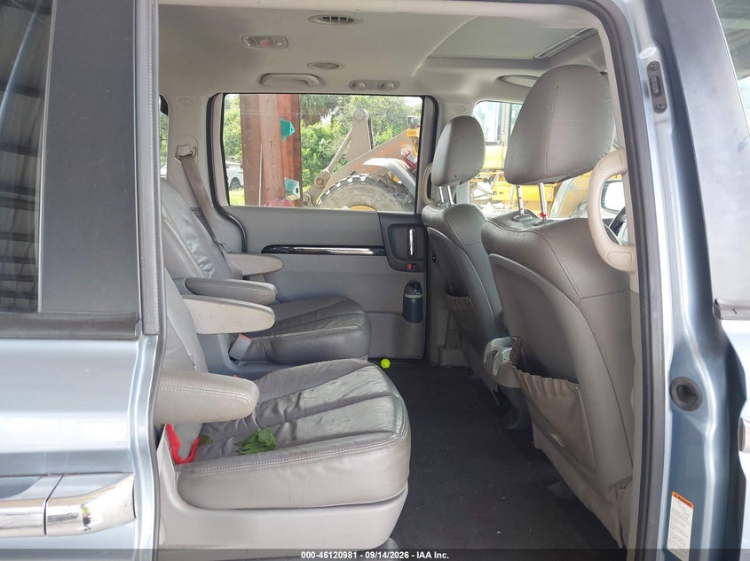 2014 KIA SEDONA auction photo 8