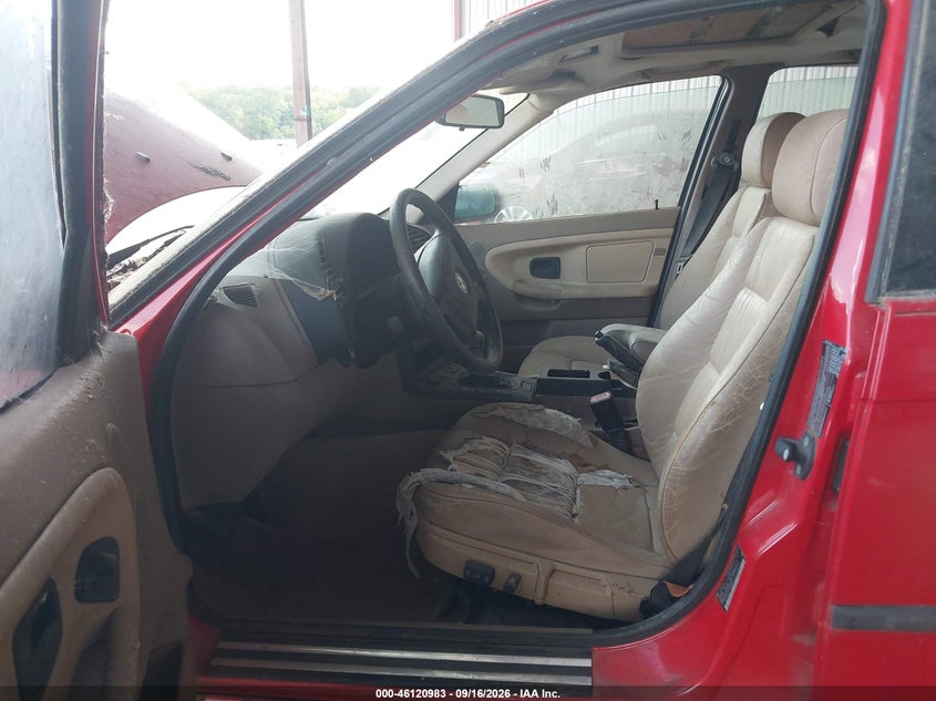 BMW 328I 1998 VIN WBACD3323WAV22752