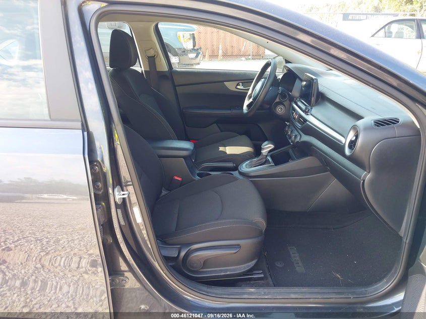 KIA FORTE 2021 VIN 3KPF24AD2ME301055