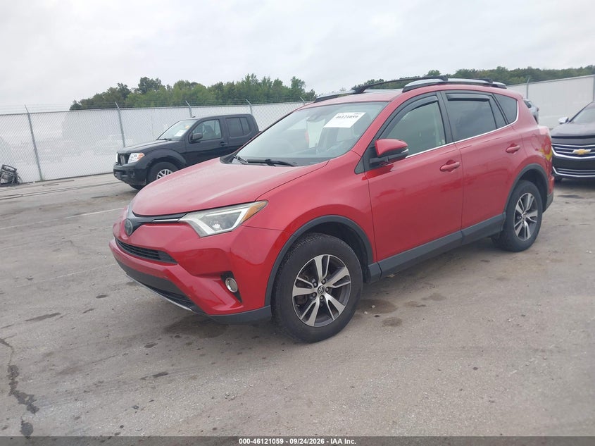 Vin: jtmrfrev1hj112407, lot: 46620779, toyota rav4 xle 20172
