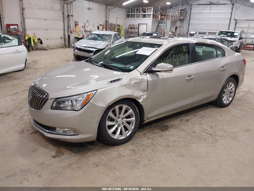 2014 Buick LaCrosse, Left Front, IAAI, VIN 1G4GB5G33EF191208 — photo 2