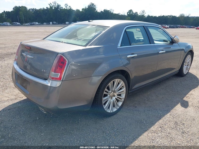 2012 CHRYSLER 300 auction photo 4