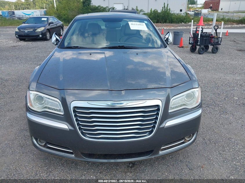 2012 CHRYSLER 300 auction photo 6