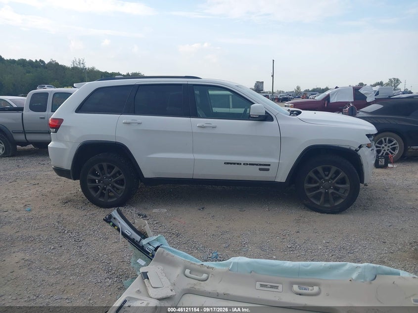 JEEP GRAND CHEROKEE - zdjęcie 13