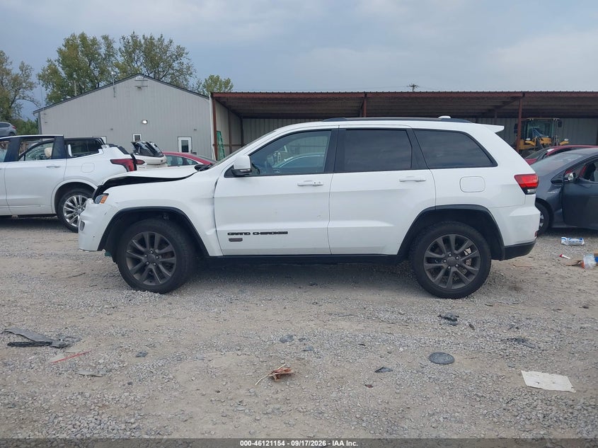 JEEP GRAND CHEROKEE - zdjęcie 14