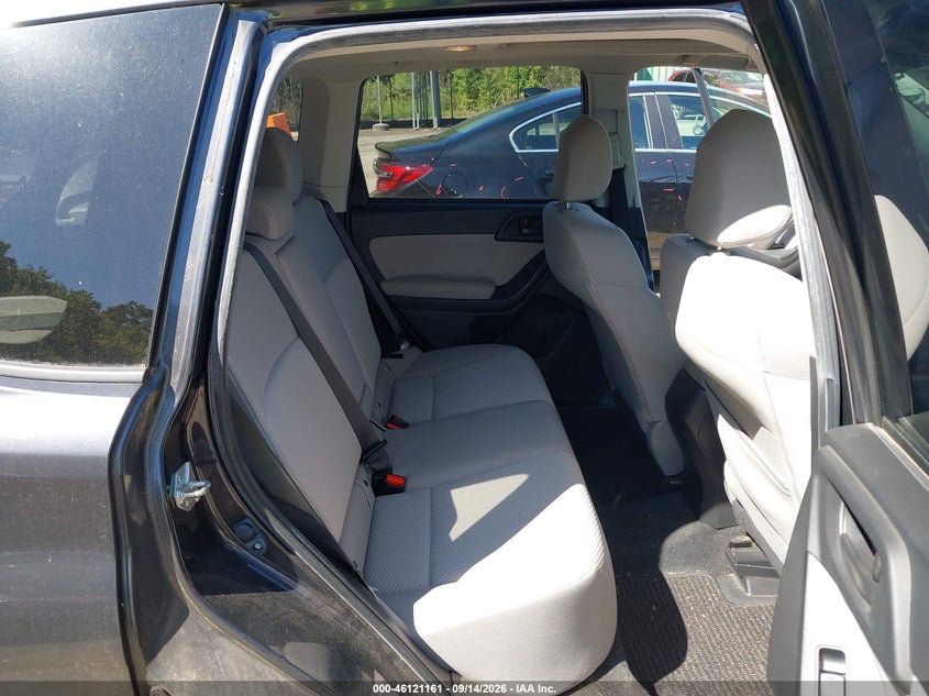 2014 SUBARU FORESTER auction photo 8