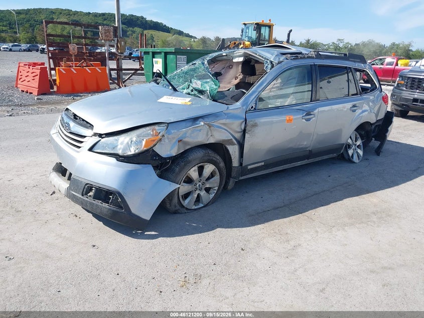 2012 Subaru Outback, Left & Right Side, IAAI, VIN 4S4BRDLC5C2278540 — photo 2
