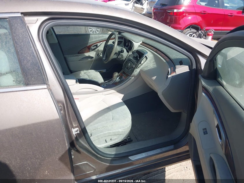 2011 BUICK LACROSSE auction photo 5